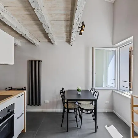 Deliziosa E Romantica Mansarda In Veronetta Appartement Verona